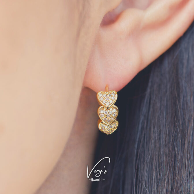 Triple Heart Stone Hoop Pierce