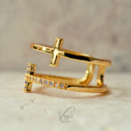 Double Cross Ring
