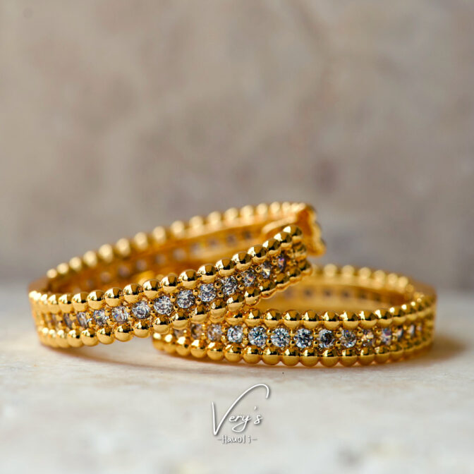 Triple grain Hoop Pierce