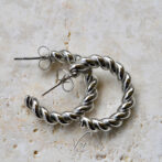 Spiral Twist Pierce 20mm