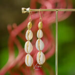 Triple Cowrie Shell Pierce