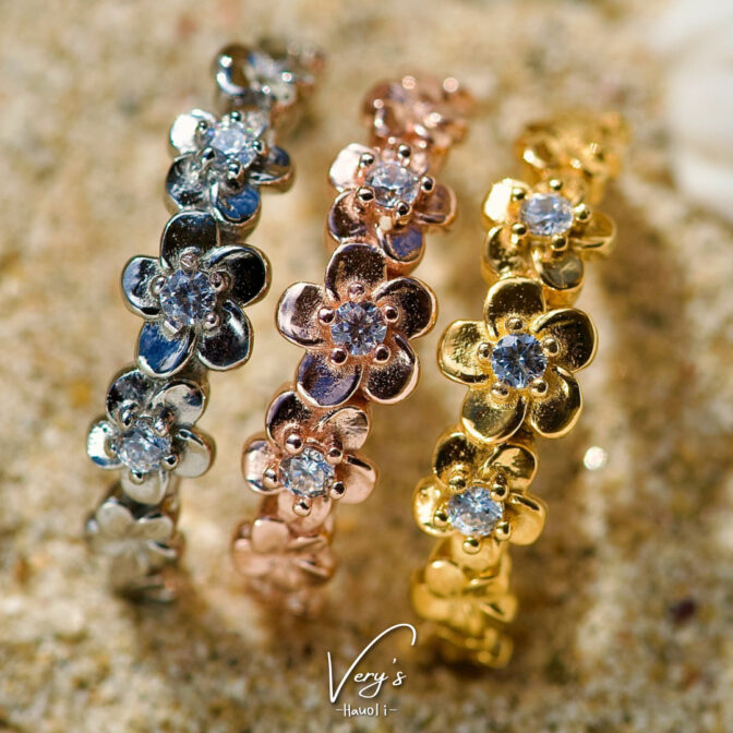 Zirconia Plumeria Ring