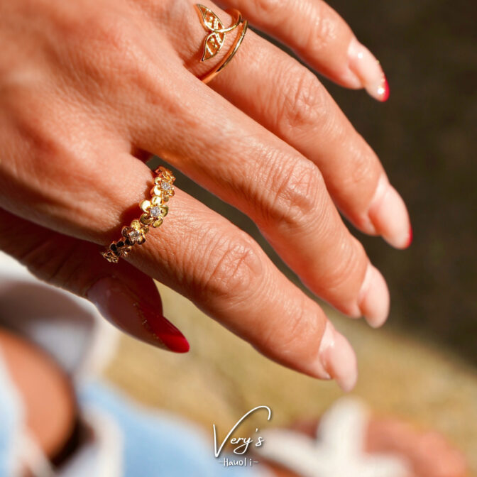 Zirconia Plumeria Ring