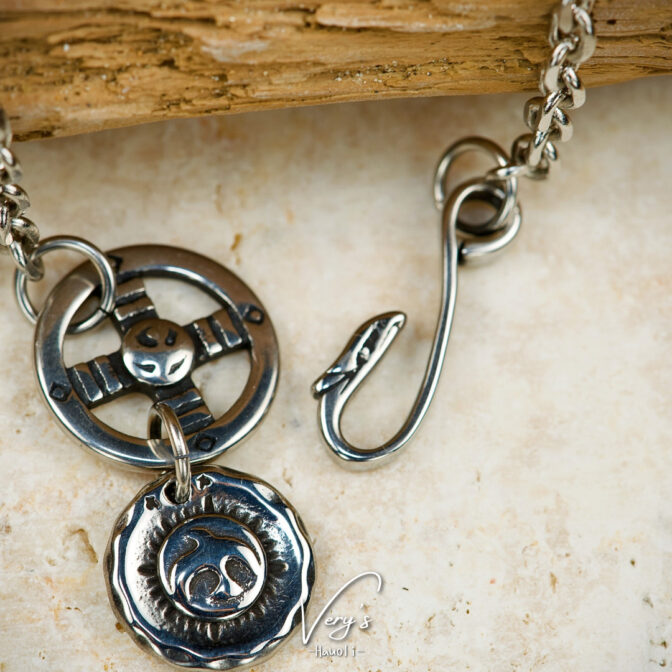 Eagle Stone Wheel Chain