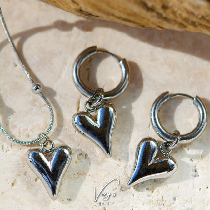 Line Heart Hoop Pierce