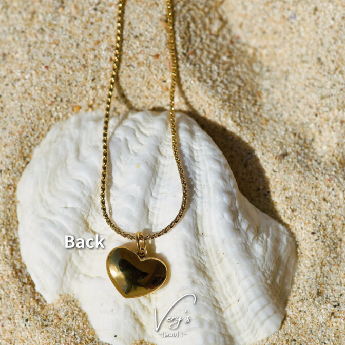 Heart Shell Necklace