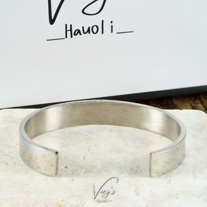 Eagle Stone Bangle