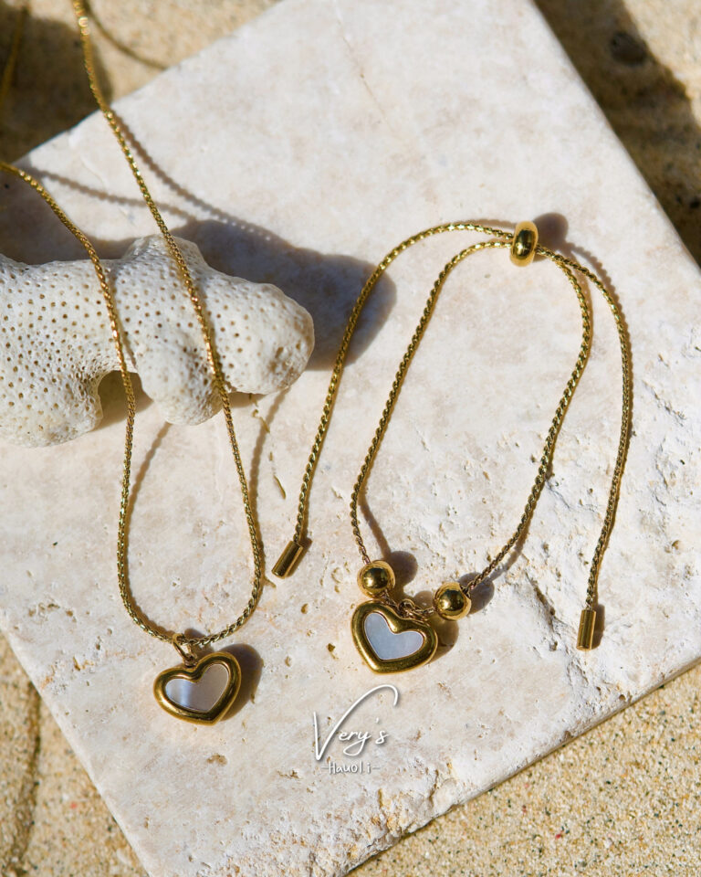 Heart Shell Bracelet